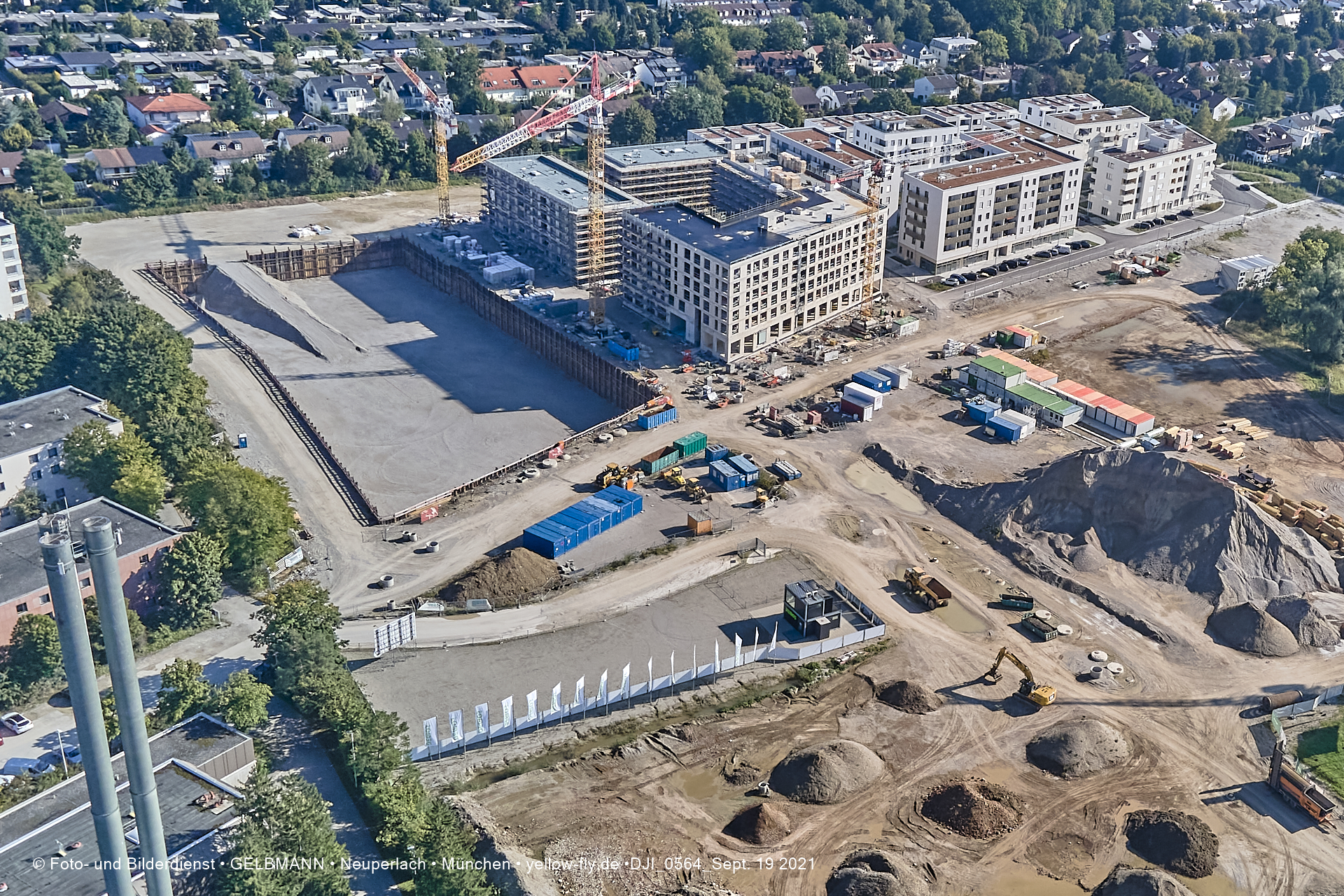 19.09.2021 - Aktuelle Luftbilder aus dem Alexisquartier und Pandion Verde in Neuperlach in München 19.09.2021 - Aktuelle Luftbilder aus dem Alexisquartier und Pandion Verde in Neuperlach in München